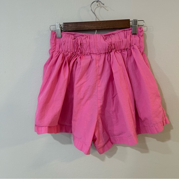 Free People Miki Hot Pink Barbie Elastic Waist Shorts Women’s Size Small - Picture 4 of 7